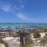 Strandnahes Ferienhaus Mit Terrasse